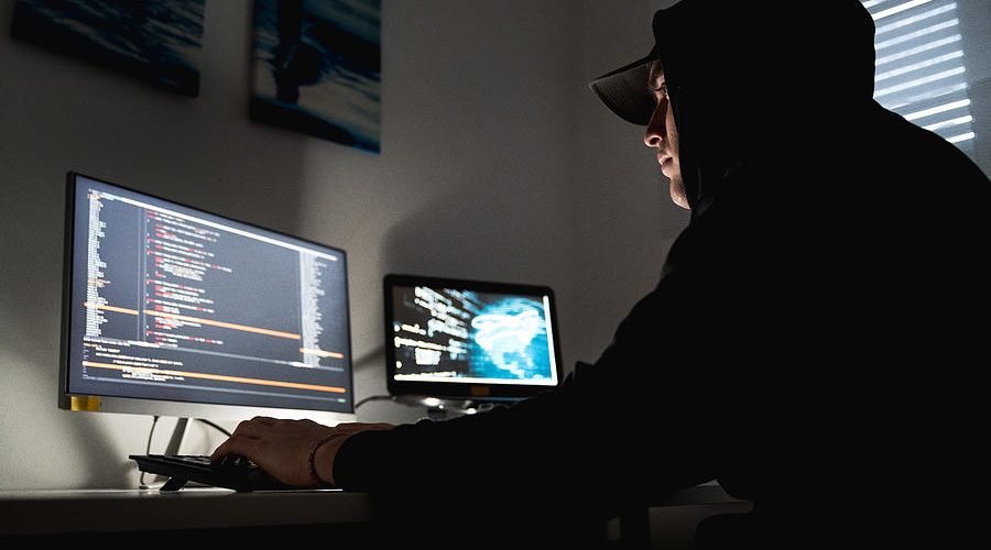Key Roles in a Security Operations Center Team